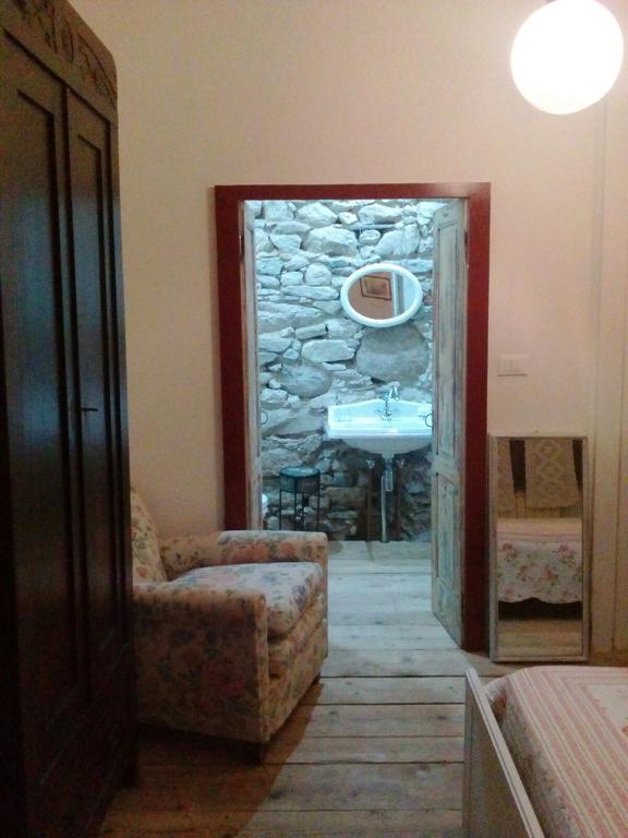 La Corte Di Alzo Пелла Экстерьер фото